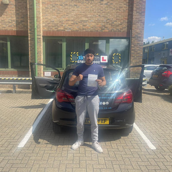 Driving Instructor Isleworth: Professional Lessons to Help You Pass First Time